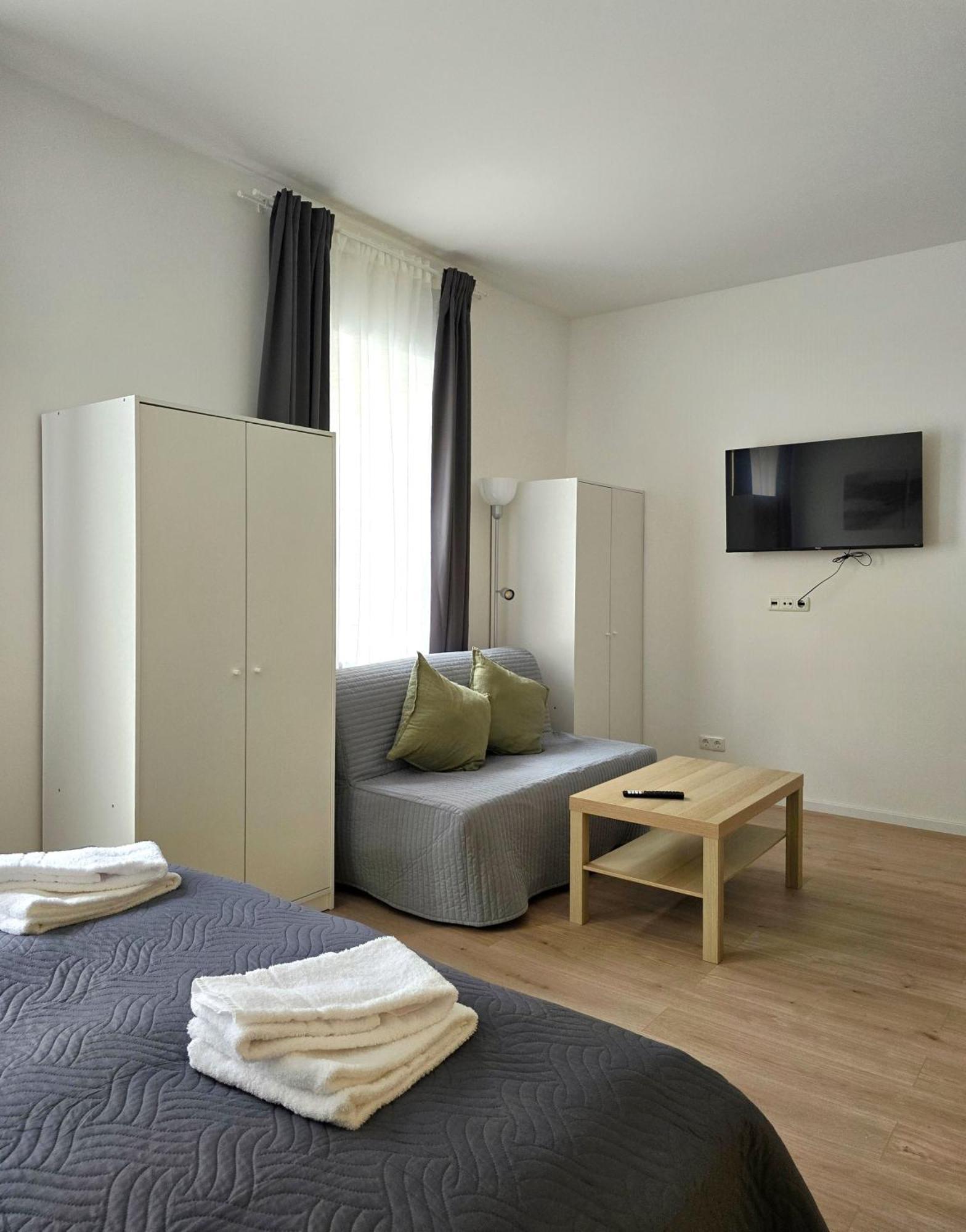 Apartments Schwandorf ภายนอก รูปภาพ